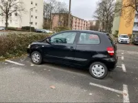Gebraucht VW Fox 54 PS (39 kW) 2009 Schwarz Kleinwagen