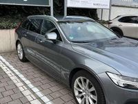 Gebraucht Volvo V90 Momentum 150 PS (110 kW) 2019 Kombi