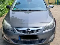 Gebraucht Opel Astra 165 PS (121 kW) 2012 Grau Limousine