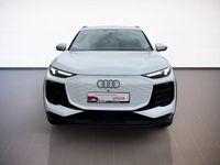 Gebraucht Audi Q6 e-tron Ambiente 185 kW (252 PS) 2025 Gletscherweiß metallic SUV