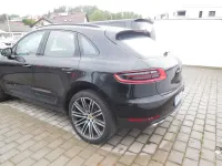 Gebraucht Porsche Macan 258 PS (189 kW) 2016 Tiefschwarzmetallic SUV