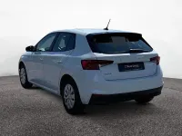 Gebraucht Skoda Fabia Ambition 65 PS (47 kW) 2022 Weiß Kleinwagen