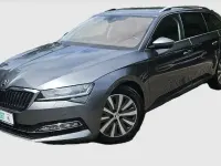 Gebraucht Skoda Superb Premium Edition 150 PS (110 kW) 2023 Grau Kombi
