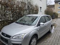 Gebraucht Ford Focus 100 PS (73 kW) 2007 Silber Kombi