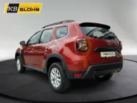 Gebraucht Dacia Duster Comfort 131 PS (96 kW) 2023 Rot SUV