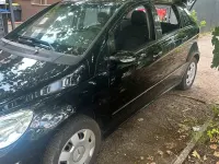 Gebraucht Mercedes B180 110 PS (80 kW) 2026 Schwarz Kleinwagen