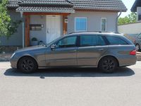 Gebraucht Mercedes E220 Classic 170 PS (125 kW) 2008 Braun Kombi