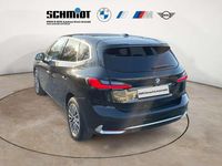 Gebraucht BMW 218 Active Tourer Luxury Line 150 PS (110 kW) 2023 Sapphirschwarz metallic Van / Kleinbus