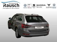Gebraucht Skoda Superb Style 200 PS (147 kW) 2023 Grau Kombi