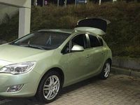 Gebraucht Opel Astra Edition 87 PS (63 kW) 2010 Grün Limousine