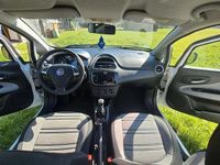 Gebraucht Fiat Punto Evo Dynamic 77 PS (56 kW) 2010 Weiß Kleinwagen