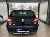 Gebraucht BMW 116 116 PS (85 kW) 2006 Schwarz Kleinwagen