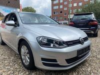 Second-hand VW Golf VII Trendline 110 CP (80 kW) 2015 Argintiu Berlinǎ