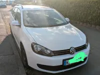 Gebraucht VW Golf VI 105 PS (77 kW) 2010 Weiß Kleinwagen