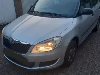 Gebraucht Skoda Fabia 60 PS (44 kW) 2014 Grau Limousine
