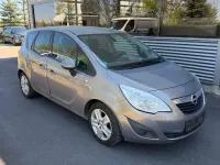 Używany Opel Meriva 120 KM (88 kW) 2011 Złoty Minivan