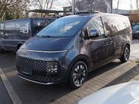 Gebraucht Hyundai Staria Signature 177 PS (130 kW) 2022 Schwarz Van / Kleinbus