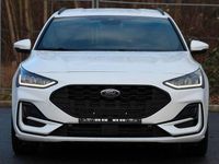 Gebraucht Ford Focus ST-Line 125 PS (91 kW) 2024 Weiß Limousine