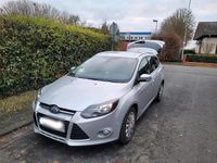 Gebraucht Ford Focus 115 PS (84 kW) 2012 Grau Kombi