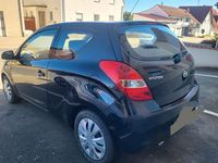 Gebraucht Hyundai i20 Comfort 77 PS (56 kW) 2009 Schwarz Kleinwagen