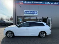 Gebraucht Opel Astra Elegance 131 PS (96 kW) 2023 Weiß Kleinwagen