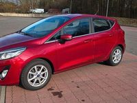 Gebraucht Ford Fiesta Titanium 101 PS (74 kW) 2019 Rot Kleinwagen