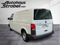Neu VW T7 150 PS (110 kW) 2025 Weiß (candyweiß) Van