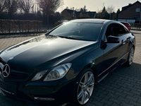 Gebraucht Mercedes E500 408 PS (300 kW) 2011 Schwarz Coupé