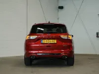Gebraucht Ford Kuga ST-Line 224 PS (164 kW) 2023 Rot SUV