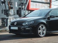 Gebraucht VW Golf VI R 271 PS (199 kW) 2011 Schwarz Kleinwagen
