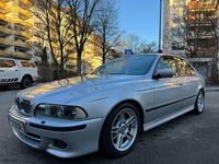 Gebraucht BMW 525 M Sport 192 PS (141 kW) 2001 Silber Limousine