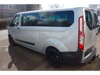 Gebraucht Ford Transit Trend 155 PS (114 kW) 2016 Polarsilber metallic Kombi