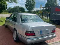 Brugt Mercedes E220 150 HK (110 kW) 1995 Sølv Sedan