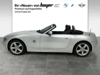 Gebraucht BMW Z4 Sport Line 192 PS (141 kW) 2003 Titansilber Cabrio