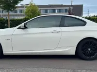 Gebraucht BMW 320 M Sport 170 PS (125 kW) 2010 Weiß Coupé