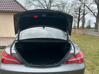 Gebraucht Mercedes CLA200 Urban 136 PS (100 kW) 2017 Grau Coupé