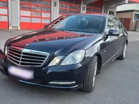 Gebraucht Mercedes E250 Avantgarde 2011 Blau Limousine