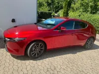 Gebraucht Mazda 3 Selection 122 PS (89 kW) 2020 Rot Limousine