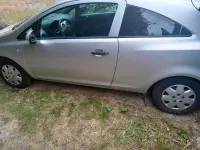 Gebraucht Opel Corsa 80 PS (58 kW) 2009 Silber Kleinwagen