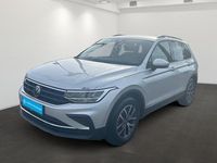 Gebraucht VW Tiguan Life 150 PS (110 kW) 2022 Silber SUV