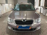 Gebraucht Skoda Superb 160 PS (117 kW) 2011 Violet Kombi