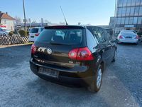 Gebraucht VW Golf V 105 PS (77 kW) 2005 Schwarz Kleinwagen