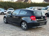 Gebraucht BMW 116 Advantage 116 PS (85 kW) 2010 Schwarz Kleinwagen