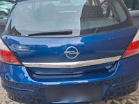 Gebraucht Opel Astra 105 PS (77 kW) 2005 Blau Limousine