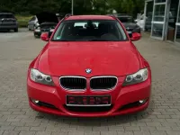 Gebraucht BMW 318 143 PS (105 kW) 2009 Rot Kombi