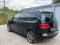 Gebraucht VW Touran 105 PS (77 kW) 2013 Schwarz Van / Kleinbus