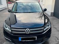 Gebraucht VW Tiguan Trendline 122 PS (89 kW) 2014 Schwarz SUV