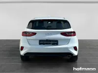 Gebraucht Kia Ceed Vision 160 PS (117 kW) 2022 Weiß Kleinwagen