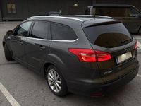 Gebraucht Ford Focus Titanium 120 PS (88 kW) 2016 Schwarz Van