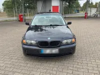 Gebraucht BMW 320 170 PS (125 kW) 2002 Blau Limousine